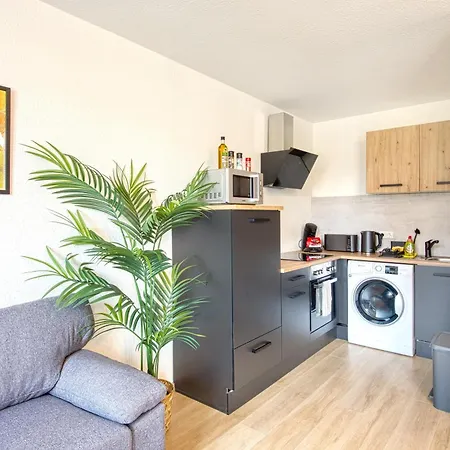 Διαμέρισμα Larooms Merseburg - Apartment Ws01 - Voll Ausgestattetes Studioapartment Fuer Langzeitaufenthalte