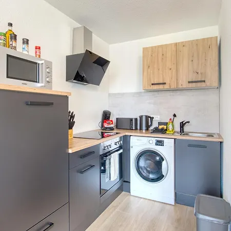 Larooms Merseburg - Apartment Ws01 - Voll Ausgestattetes Studioapartment Fuer Langzeitaufenthalte *